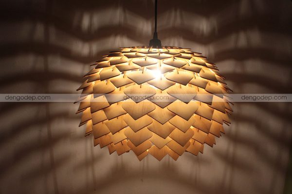 Đèn thả trần dáng lá bồ đề làm bằng gỗ