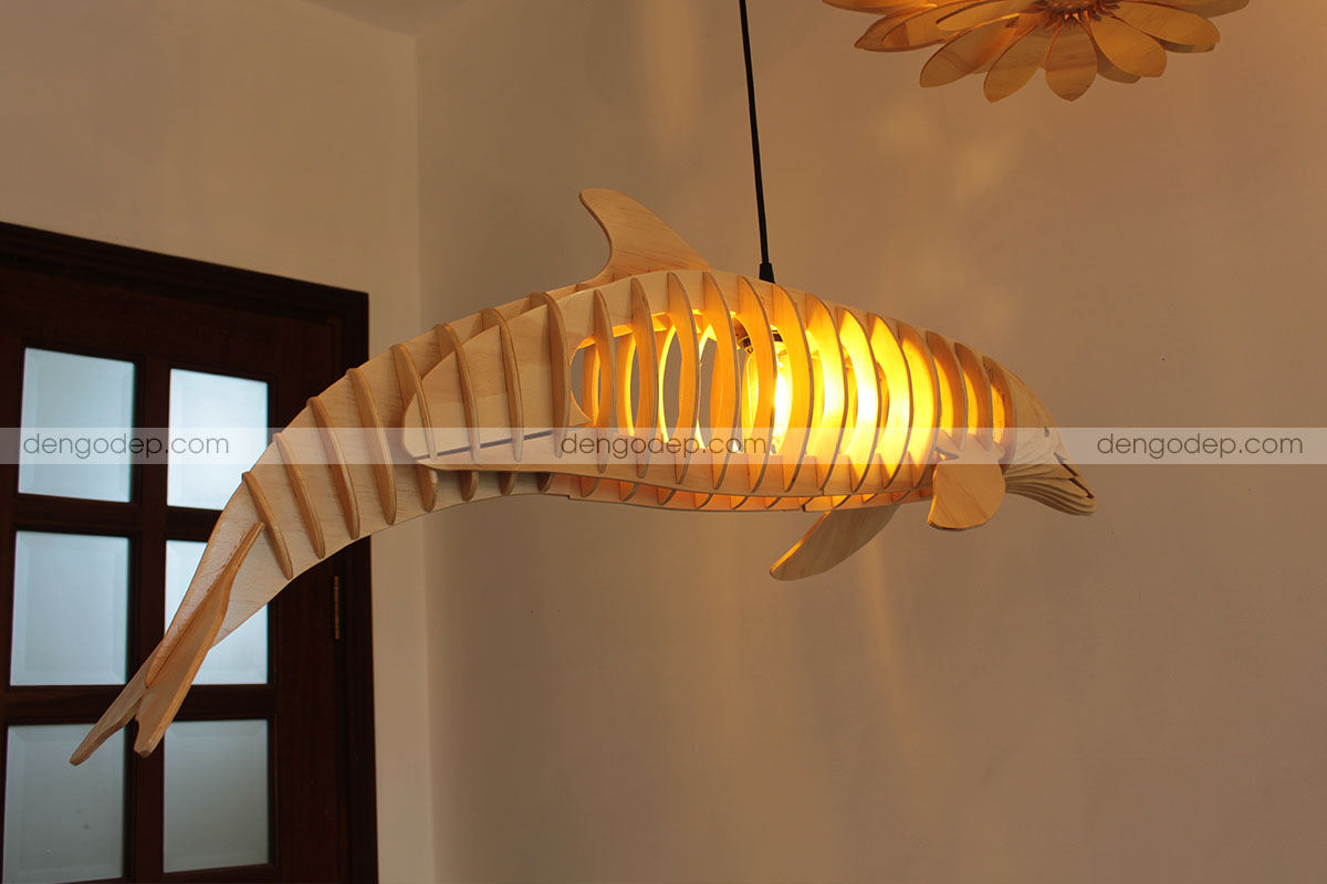 Hình đại diện Đèn thả trần hình cá heo làm bằng gỗ
