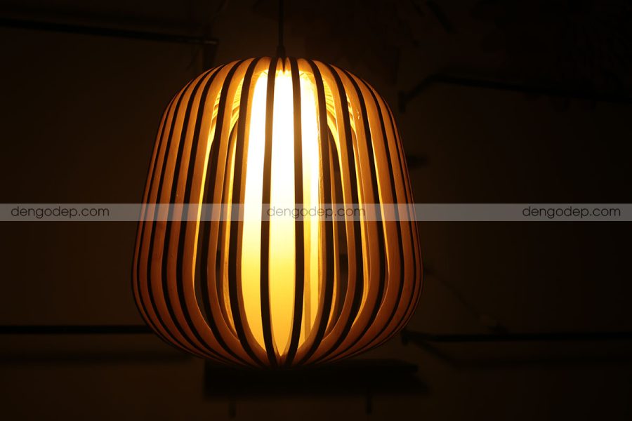 Đèn thả trần hình quả táo lõi trắng làm bằng gỗ