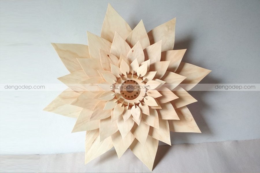 Đèn gỗ thả trần hoa súng chụp trực diện khi chưa thắp sáng