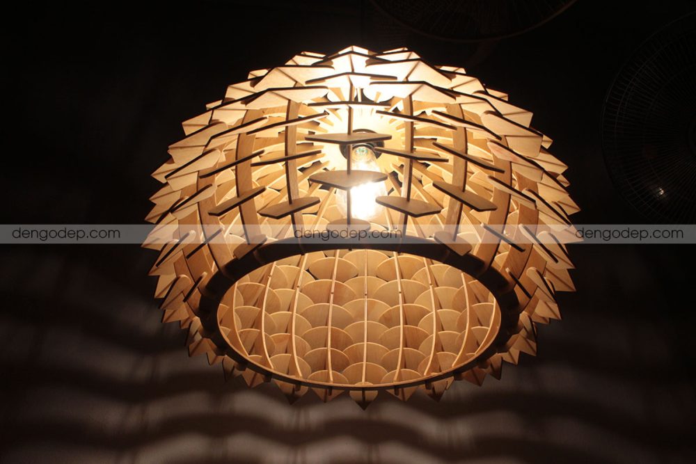 Đèn gỗ thả trần hoa cánh tim chụp hướng từ dưới lên