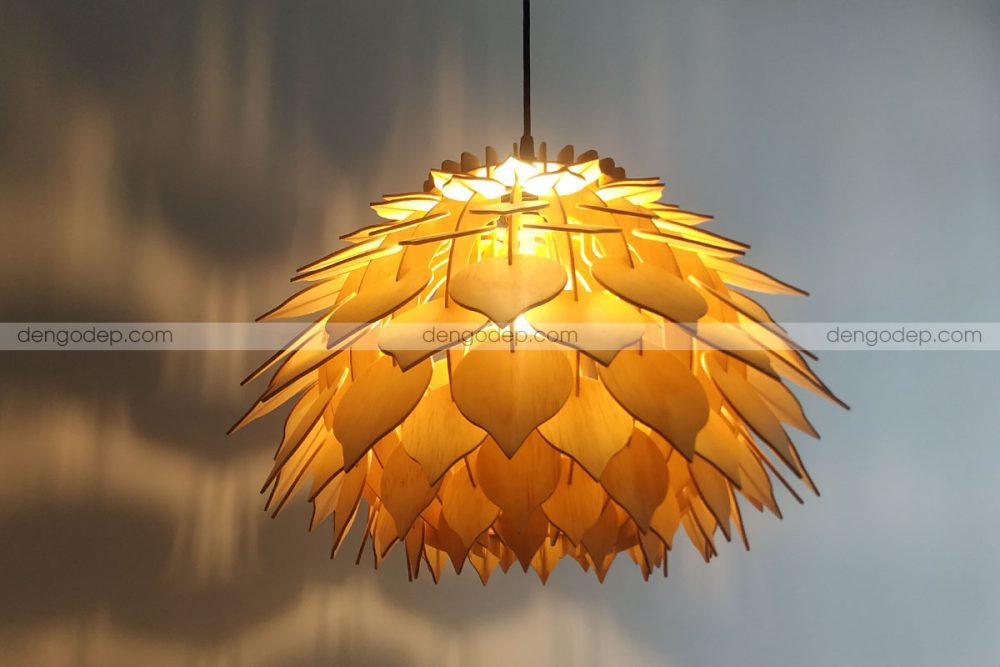Đèn gỗ thả trần quả thanh long chụp hướng ngang