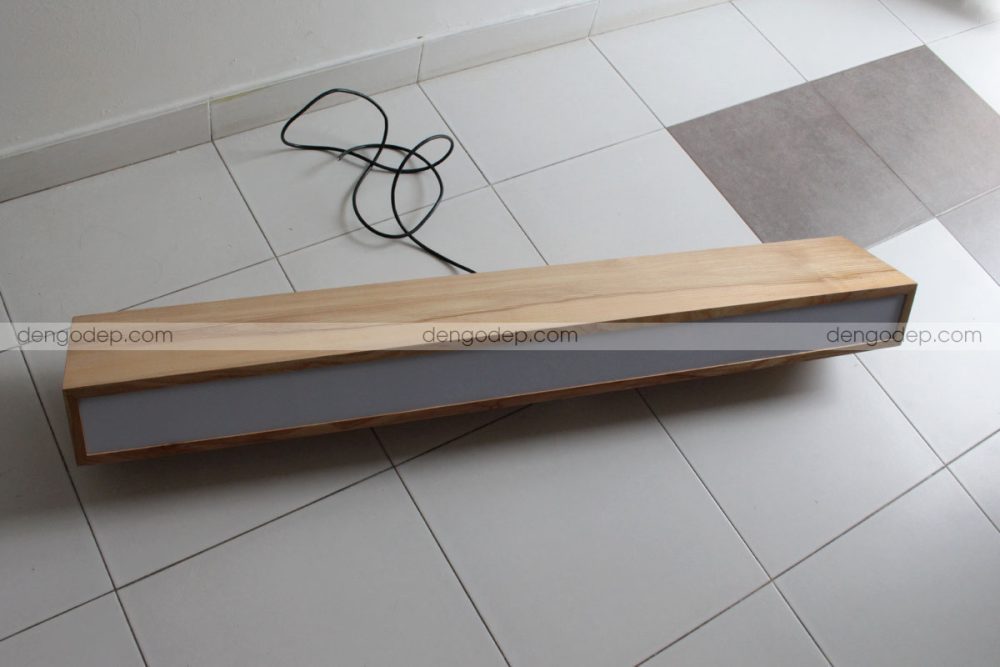 Đèn gỗ thả trần hộp chữ nhật lớn chụp theo hướng từ trên xuống