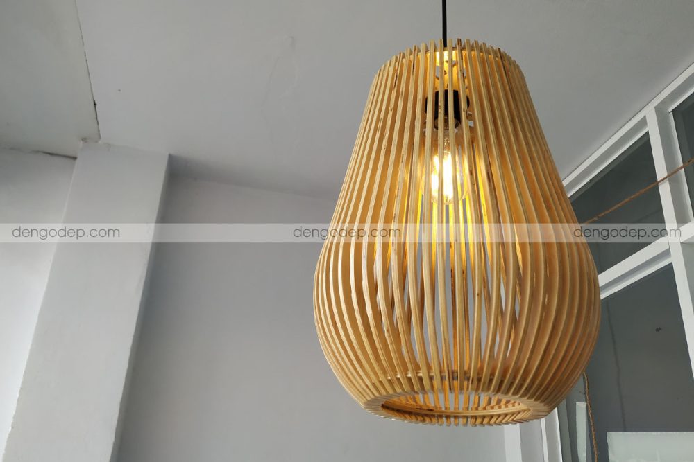 Picture 4: Đèn gỗ thả trần quả mận