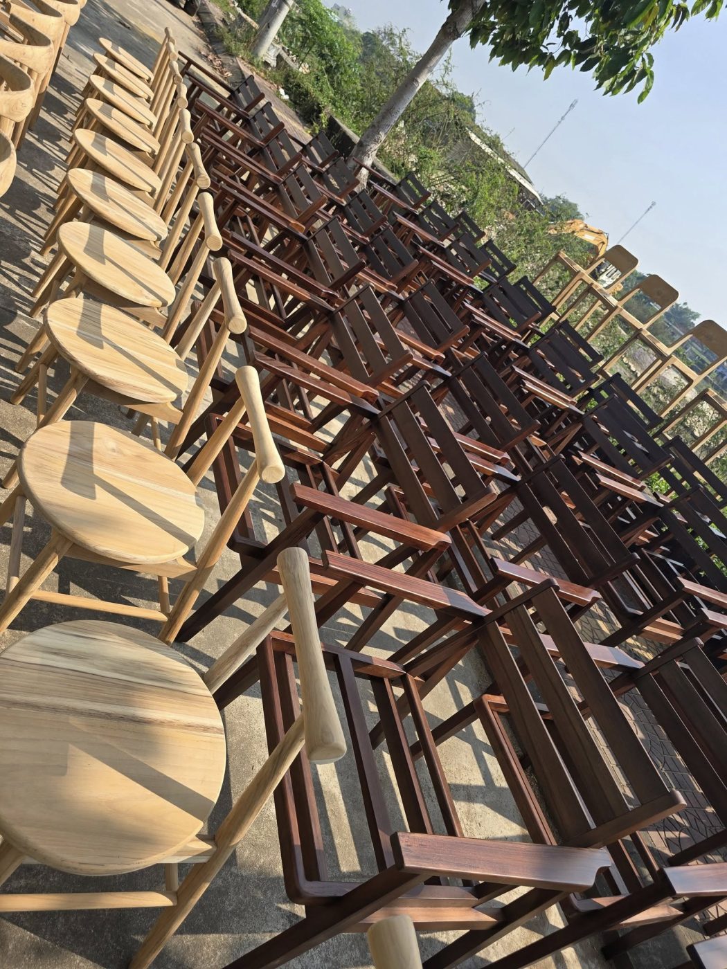 Sản xuất bàn ghế cho khách hàng là nhà hàng - hình 11