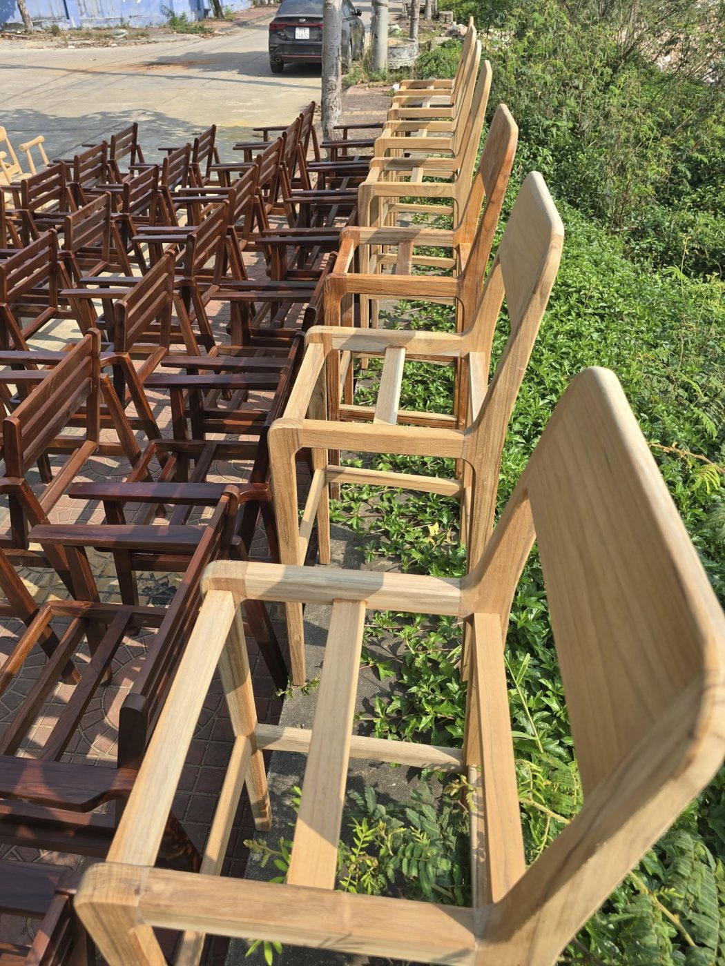 Sản xuất bàn ghế cho khách hàng là nhà hàng - hình 10