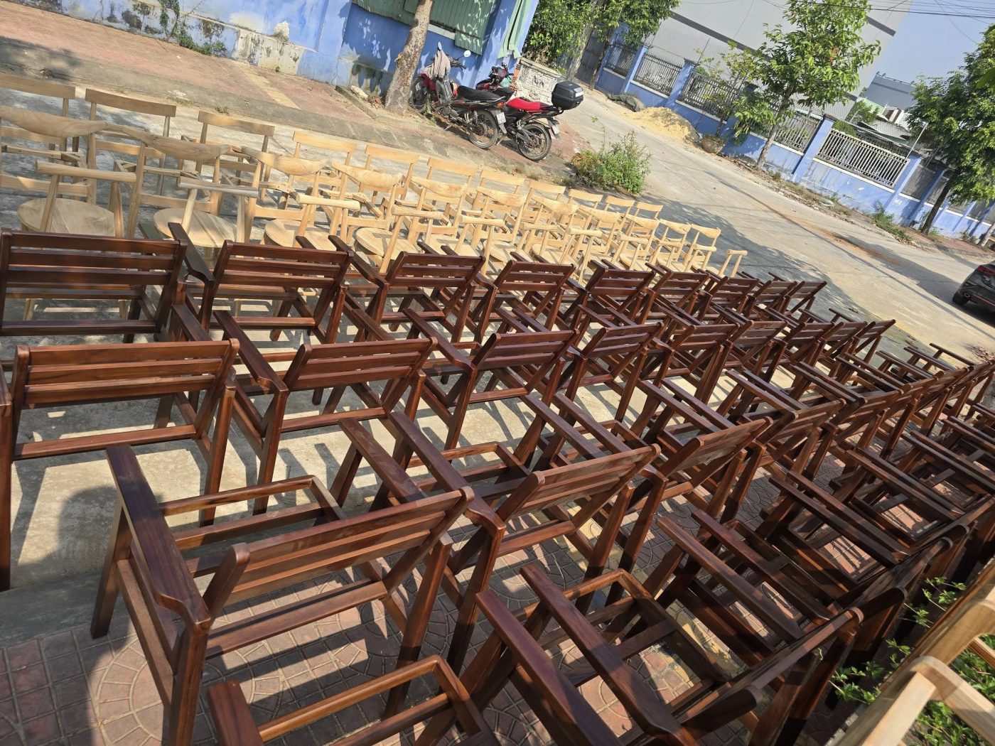 Sản xuất bàn ghế cho khách hàng là nhà hàng - hình 7